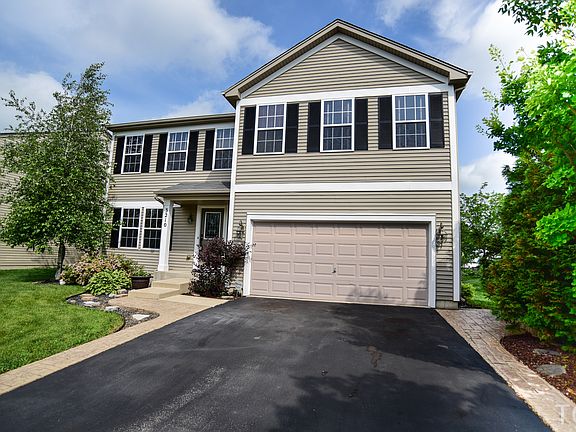 2nd image of 3210 Kenilworth Ln