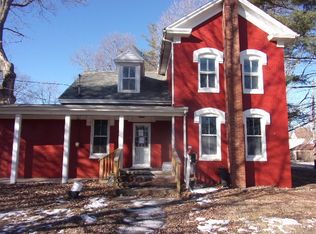 302 S Darst St, Eureka, IL