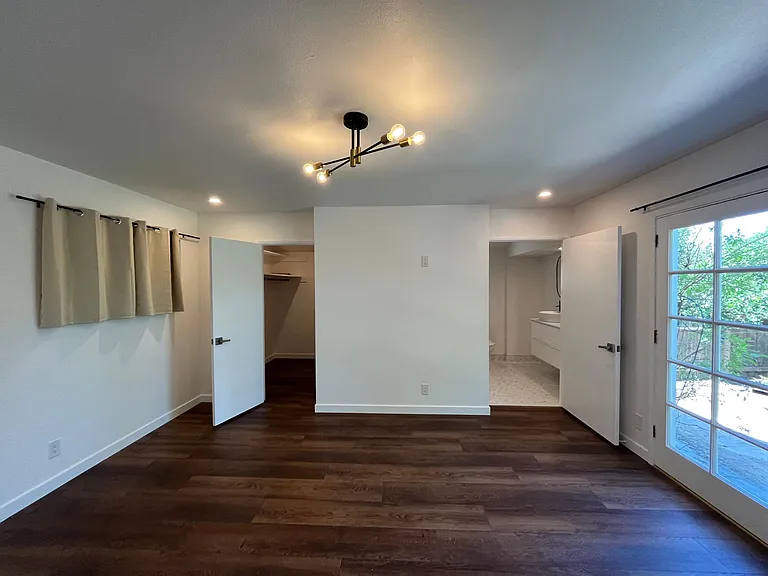 1121 Putter Ave — Photo 14