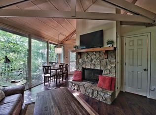 64 Treetopper Cir, Big Canoe, GA 30143