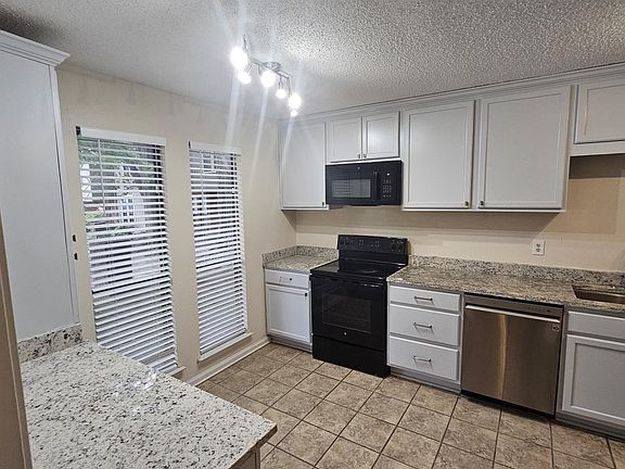 2nd image of 4047 Graham Oaks Ct #26