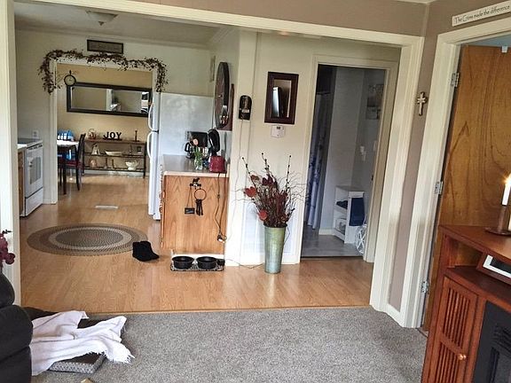 4th image of 102 William Arnold Dr
