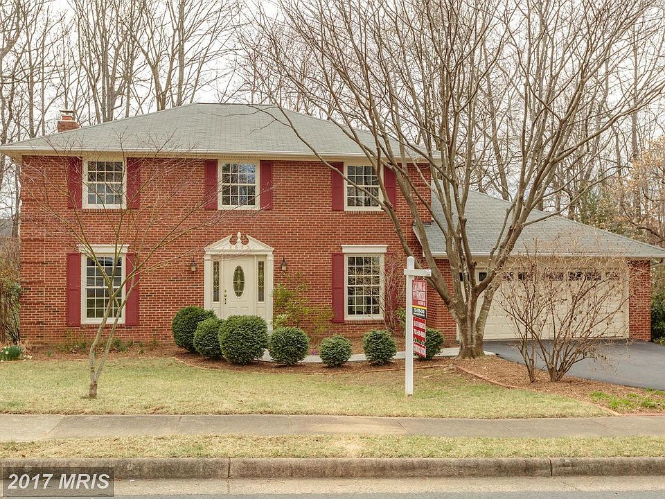 1st image of 2655 Oakton Glen Dr