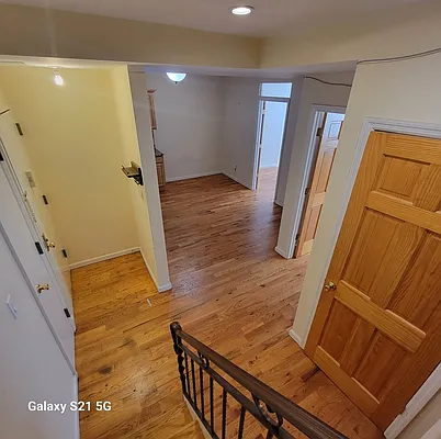 Rented by Oxford Property Group | media 8