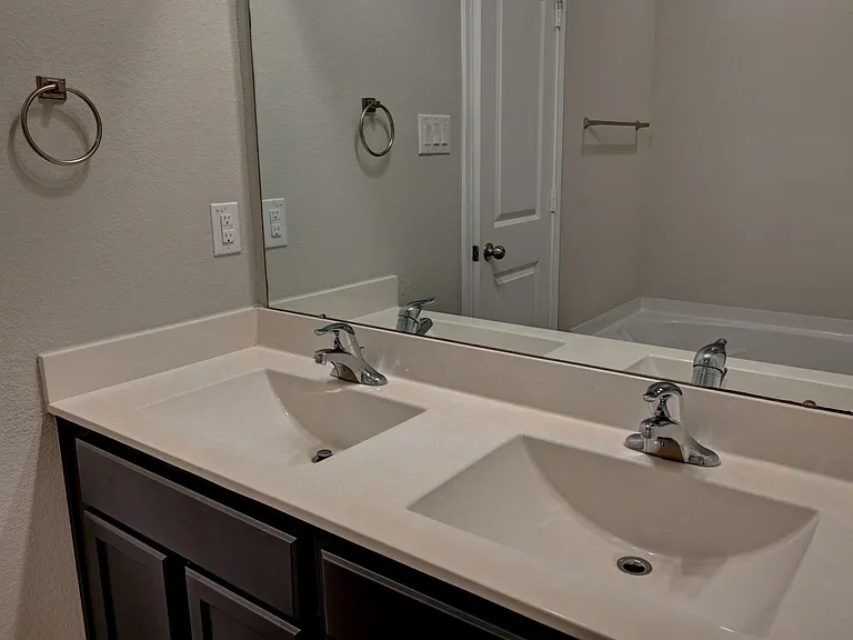 7022 N Sound Ln — Photo 24