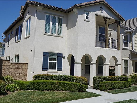 5th image of 31882 Domenoe Way