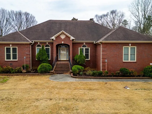 120 Thomas Woods Ct, Huntsville, AL 35806