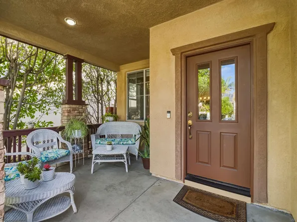 2466 Falcon Valley Dr, Chula Vista, CA 91914