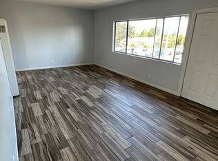 1318 W 90th St #C1, Los Angeles, CA 90044