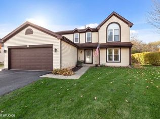 150 W Harbor Dr, Lake Zurich, IL