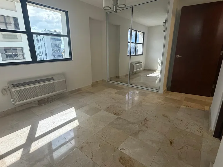 502 N Roosevelt #502-N — Photo 11