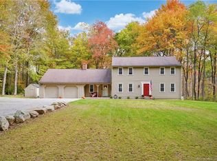 15 Scoville Rd, Canton, CT 06019