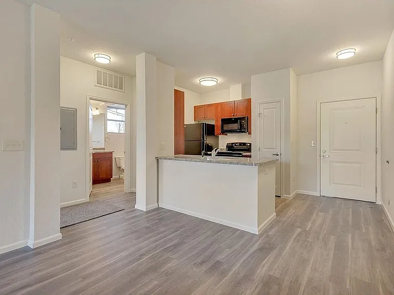 1230 Pierce St — Photo 19