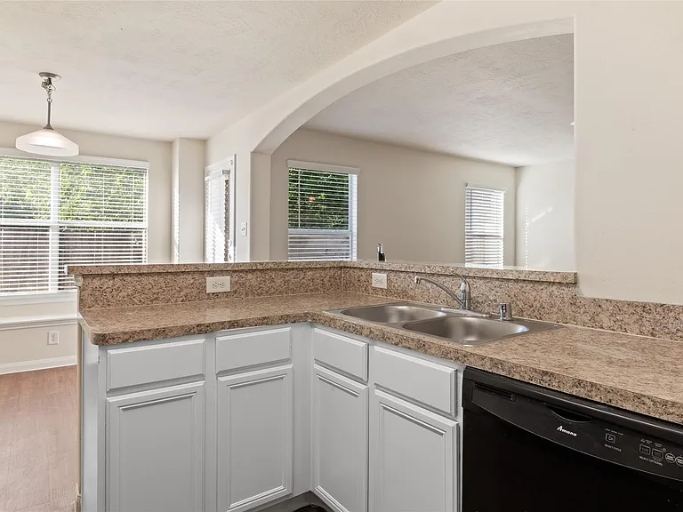 15606 Kiplands Bend Dr — Photo 6