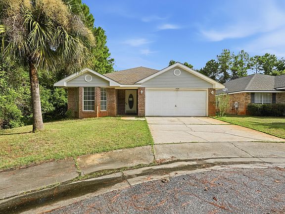 2nd image of 1024 Freeport Ct