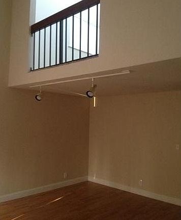 3rd image of 551 N University Dr