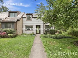 1508 Scandia Cir, Reston, VA 20190