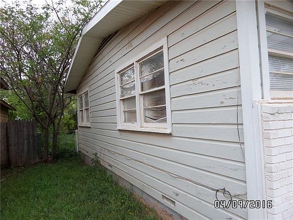 4th image of 1610 N Mockingbird Ln