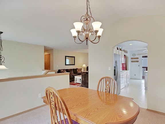 5th image of 6712 152nd Street Ct E