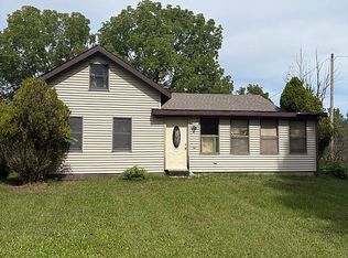 6211 102nd Ave, South Haven, MI 49090