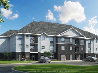 1840 Cabana Rd E #204, Windsor, ON N8W0B4