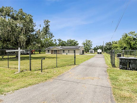 2nd image of 10710 BILL TUCKER ROAD