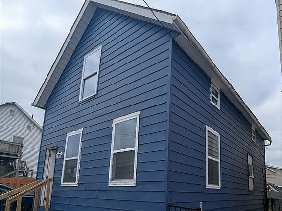 3rd image of 1292 W 67th St