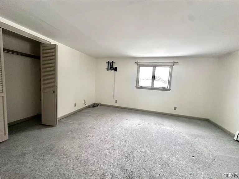 4048A West Rd — Photo 13