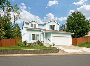 1042 NE Beaumont Ln, Bremerton, WA 98311