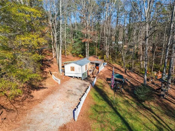 11 Beechwood Ln, Jasper, GA 30143