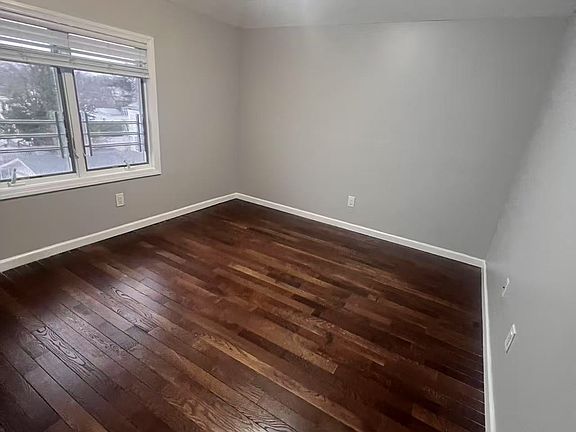 3rd image of 124-12 5th Ave #2