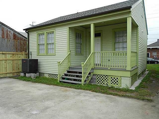 1st image of 3122 Chippewa St