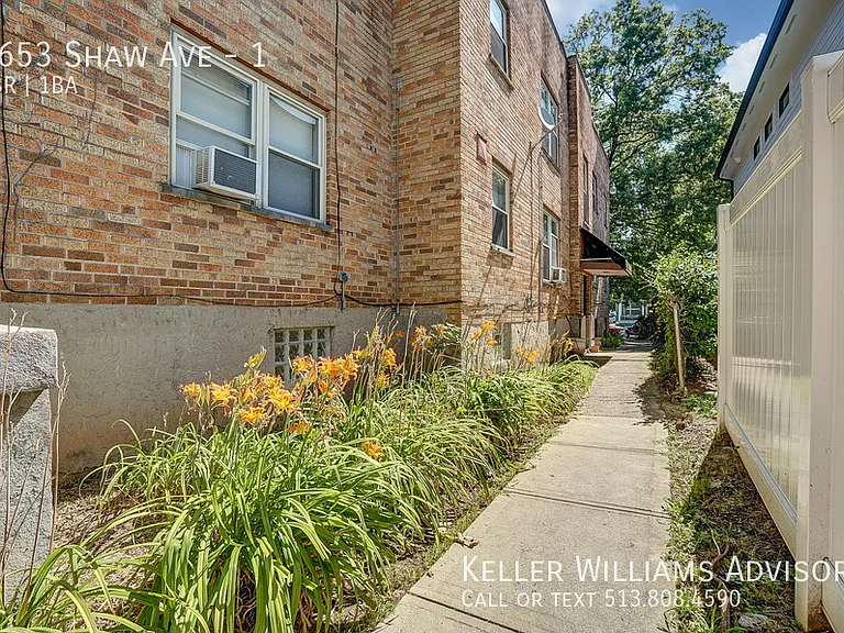 3653 Shaw Ave #1 — Photo 6
