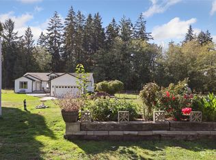 29904 12th Avenue Ct E, Roy, WA 98580