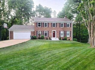 8424 Blevins Way Ct, Vienna, VA 22182