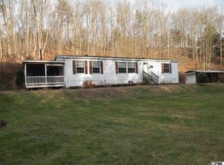 2 Berger Ln, Duncannon, PA 17020
