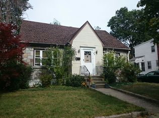 65 Lyall St, West Roxbury, MA 02132