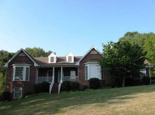 209 Winthrop Rd, Ridgeway, VA 24148