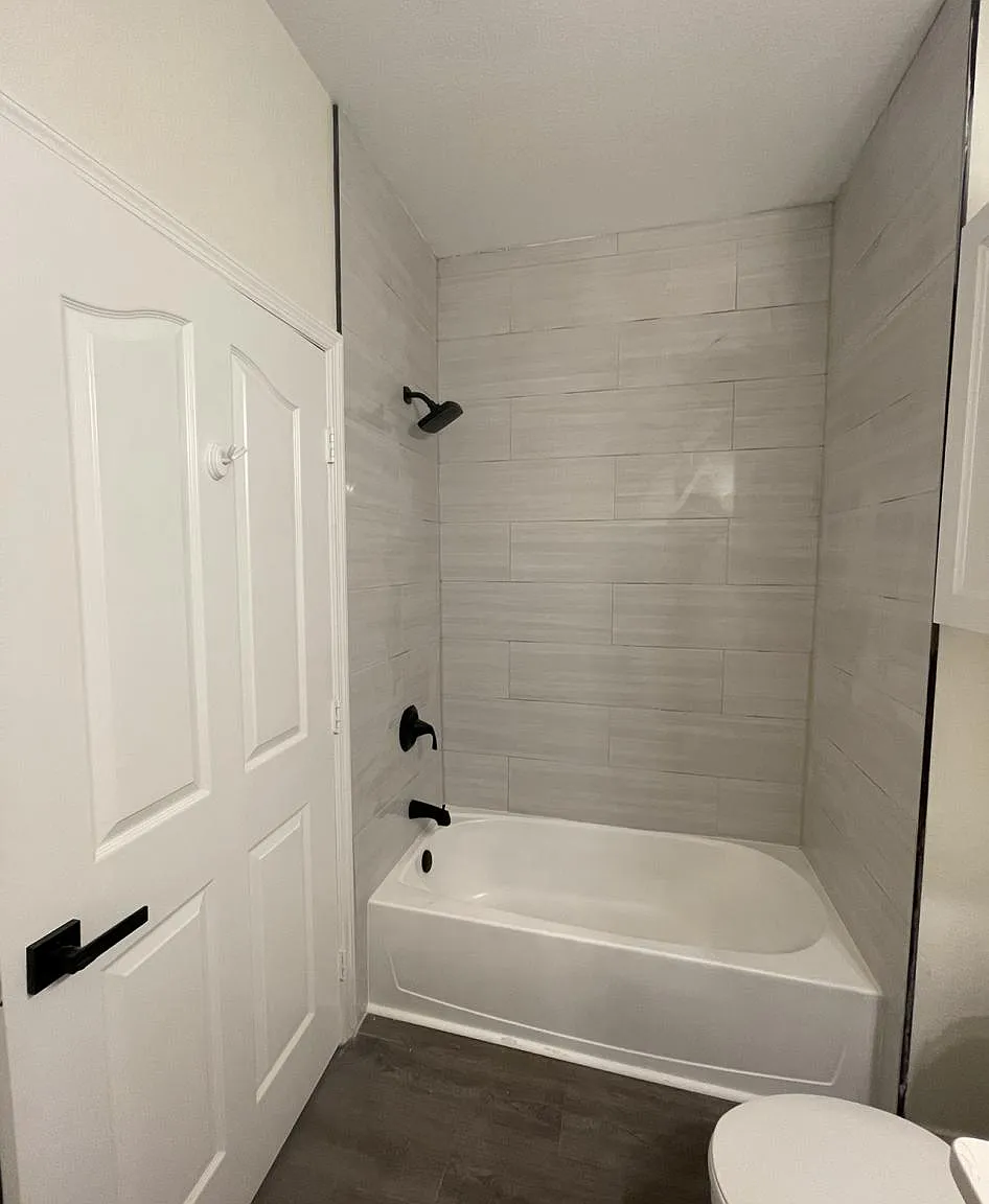 1150 Lake Shadow Cir — Photo 3