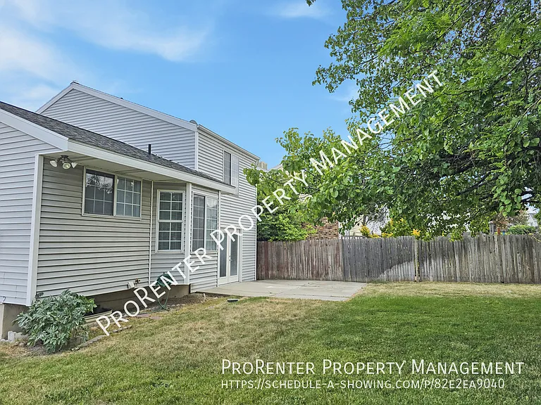 9132 S Sandy Creek Cir — Photo 2