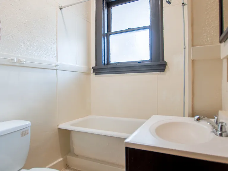 131 Ralph McGill Blvd NE — Photo 6
