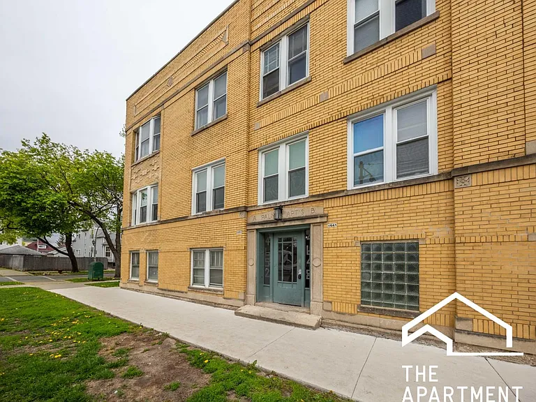 4652 W Palmer St #1 — Photo 16