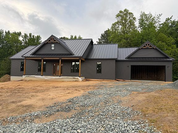 2nd image of 2794 Cow Rd