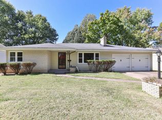 2311 S Kings Ave, Springfield, MO 65807