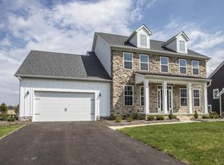 2261 Woodstock Ave, Lewis Center, OH 43035