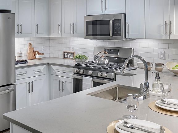 4th image of 2930 Rockaway Ave #1-C