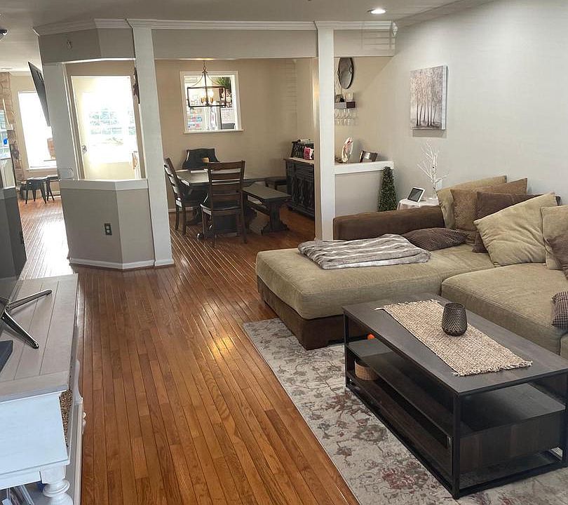 2nd image of 1602 Rockcress Dr