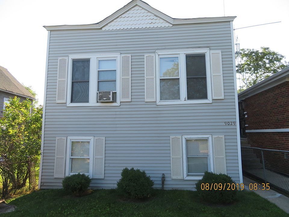 1st image of 9029 S Greenwood Ave
