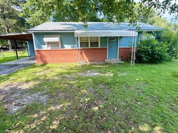 208 Crescent Dr, Warner Robins, GA 31093