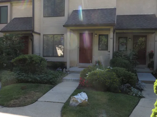 42 Oakmont Pl, Media, PA 19063